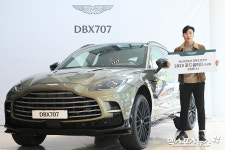 김하성 럭키 세븐카, 애스턴마틴 탑니다![포토]