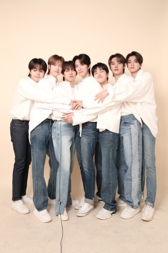 [단독] '데뷔 1주년' 트렌드지 