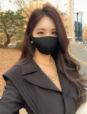 강예빈, 정인영윤석현 결혼식 공개 '축복 속 뜨거운 입맞춤'