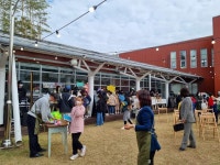 영화 부활 구수환 감독, 남수단 이태석 초등학교에 사랑 담은 선물 전달