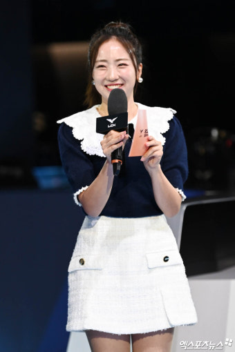 배혜지 아나운서 '눈부신 꽃미소'[엑's HD포토]