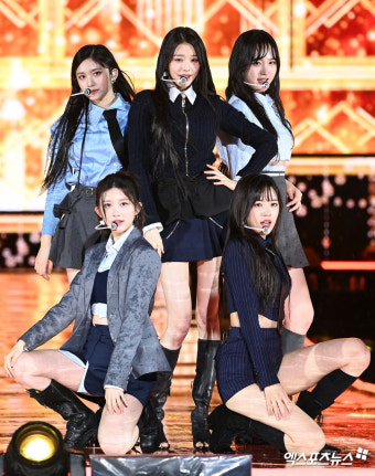 아이브 '빗속의 예쁨'[엑's HD포토]