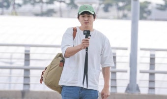 기안84, 가방 하나 달랑 메고 인도行…