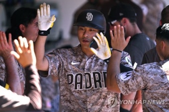 4경기 3홈런 '쾅쾅쾅'…김하성, 워싱턴전 시즌 8호포 폭발→샌디에이고는 3-8 패배