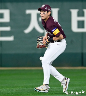 키움+대표팀 '초비상'…이정후, 왼쪽 발목 신전지대 손상→수술 후 3달간 재활 [공식발표]