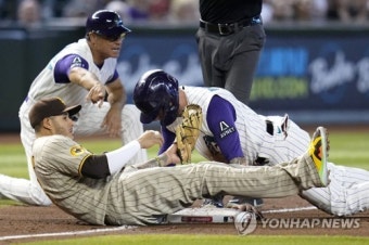 '2루타+볼넷' 김하성…애리조나전 멀티출루 활약→샌디에이고는 4-5 역전패