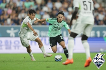 '엄원상 결승골' 울산, 전북에 1-0 승리...'현대가 더비' 2승 1패 우위+2위와 '14점 차' 선두 [현장리뷰]