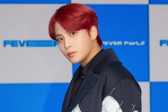 에이티즈 종호, 무릎 부상으로 귀국…