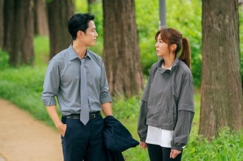 '효심이네 각자도생' 유이·고주원, 달달 미묘한 분위기