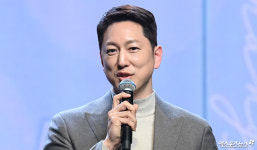한석준, 책 기념행사서 실신한 팬 응급조치…뒤늦게 알려진 미담