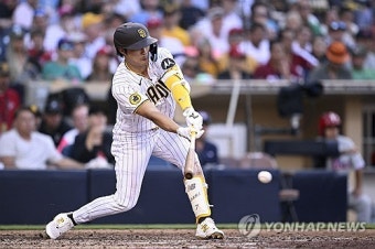 '9월 타율 0.182' 주춤한 김하성, 필라델피아전 2G 연속 무안타…팀은 1-5 패배