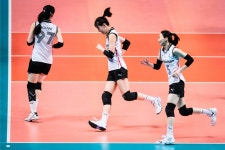 한국 여자배구, 태국에 0-3 완패…올림픽 예선 '6연패 수렁'
