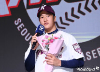 '전준표 2억 1000만원-김윤하 2억원' 키움, 2024 신인선수 14명과 계약 [공식발표]