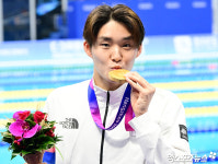 '자유형 800m 우승+2관왕' 김우민…