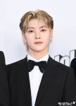 제베원 석매튜 나비넥타이로 멋냈어요[엑s HD포토]
