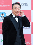 이성민 팬들의 환호가 쑥스럽네[엑s HD포토]