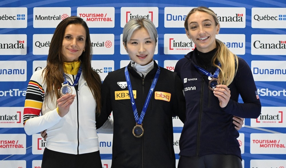 김길리, ISU 쇼트트랽 월드투어 4차 대회 여자 1000m 결승서 화려한 역전승으로 금메달 획득