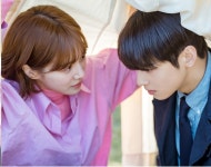 차은우♥박규영, 초밀착 스킨십…학교 밖에서 데이트 (오늘도 사랑스럽개)
