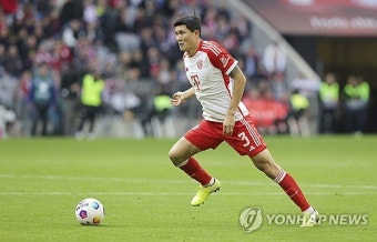 케인 멀티골+김민재 육탄방어→뮌헨, 하이덴하임 2-0 리드 (전반 종료)
