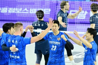 한국전력, 대어 잡았다!…대한항공 '6연승 제동' 적지서 3-1 격파