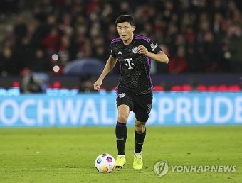 'KIM 떠나는데 어쩌지?'…뮌헨, 김민재 대체 CB+RB '만능 수비수' 영입 추진