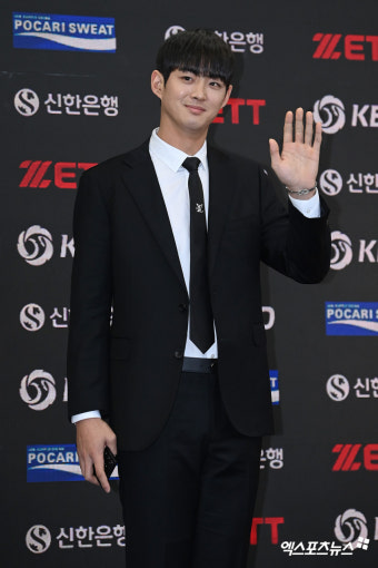 구자욱 '바가지 머리도 소화하는 잘생김'[포토]