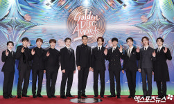 세븐틴·부석순 경사네…나란히 음원 본상 "♥캐럿에 영광 전달" [2024 골든디스크]