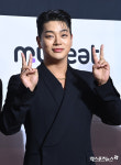어때 테드 귀엽게 쌍브이[엑s HD포토]