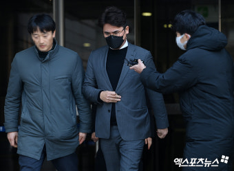 '배임 혐의' 고개 숙인 KIA 장정석 전 단장[포토]