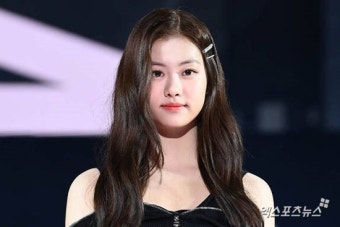'학폭 의혹' 김가람, 르세라핌 탈퇴→첫 공식석상…취재진 만날까 [엑's 이슈]