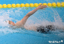 '한국 최초 세계대회 男 배영 200m 메달 도전' 이주호, 결승서 5위…