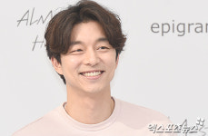 공유 저 결혼해요 깜짝 발표…밀착 스킨십까지