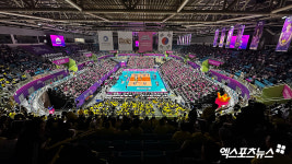 흥국생명-현대건설 챔프3차전, 뜨거운 열기[포토]