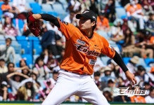 한화에 대박 신인 또 떴다! 조동욱, 데뷔전서 6이닝 1실점 QS…첫 승 요건 [대전 라이브]
