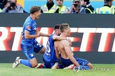 김민재 없어도 진다 뮌헨의 추락...호펜하임에 2-4 충격 역전패→3위 마무리+무관 확정 [분데스 리뷰]