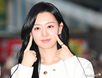 김지원, 팬미팅 암표 거래 근절 