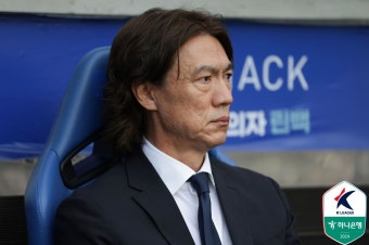 '엄원상 환상 AS→아타루 결승골' 울산, 전북 1-0 격파...전북전 홈 5연승+선두 탈환 [현장리뷰]