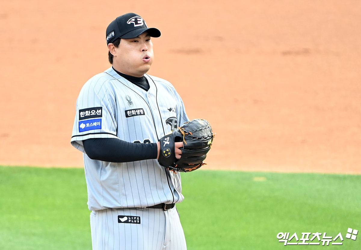 동아시안컵 벤치클리어링 논란, 중국과 홍콩 대결 속에서 생긴 충돌들