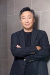'아기배 노출' 이성민 