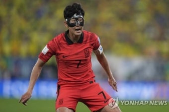[속보] 코뼈 부러진 음바페, 2경기 결장 '유력'…16강부터 복귀하나 (르 피가로)