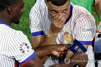 음바페 '유로 비극' 또...코뼈 골절로 네덜란드전 불투명, 유로2020 악몽 떠오른다