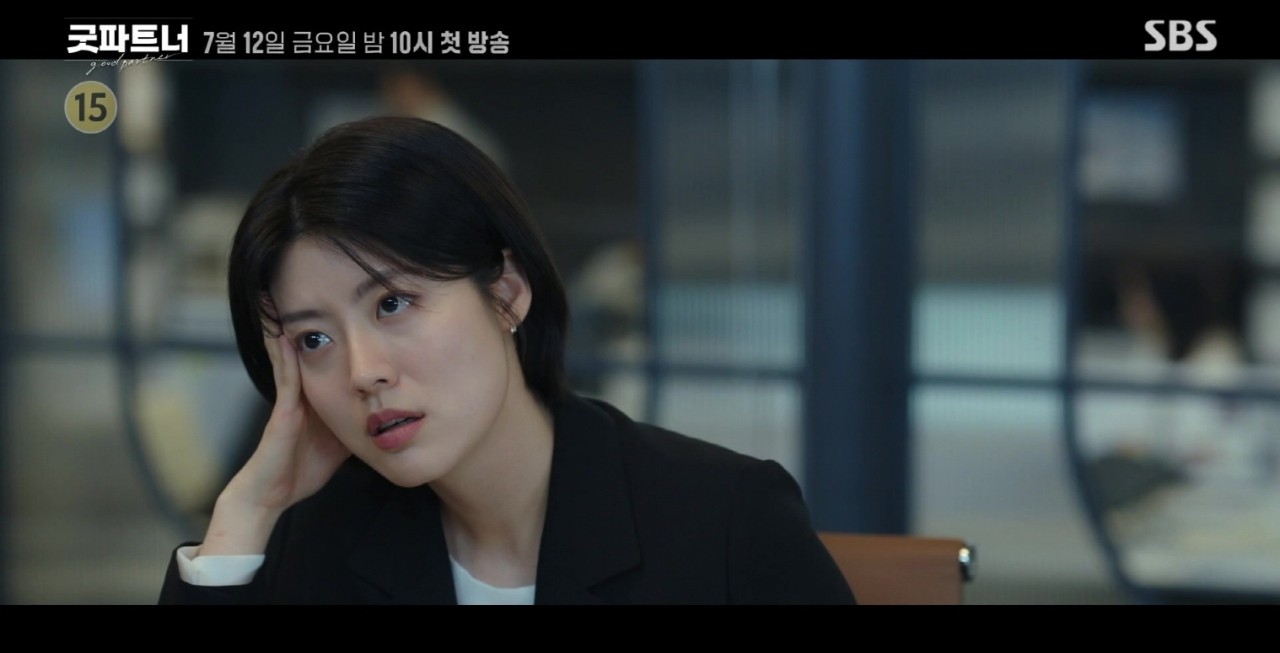 SBS 드라마 굿파트너, 장나라와 남지현의 범상치 않은 인연으로 시청자들의 이목 집중