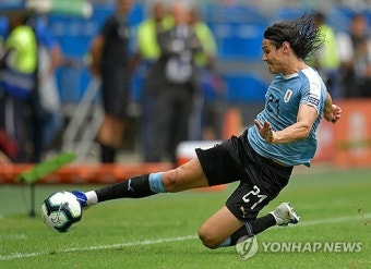 벤탄쿠르, 그래도 축구한다…'손흥민 인종차별 논란' 딛고 출격→우루과이 경기 '시선 집중'