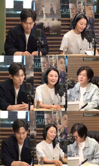 김희애 