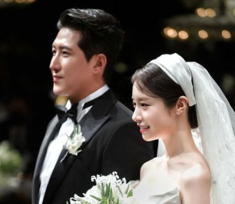 지연황재균, 때아닌 이혼설…