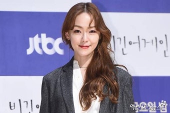 김윤아 