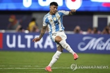 '탈락두 봤지?' 메시, 메이저 3연속 결승행…아르헨, 캐나다 2-0 완파 [코파 아메리카 리뷰]