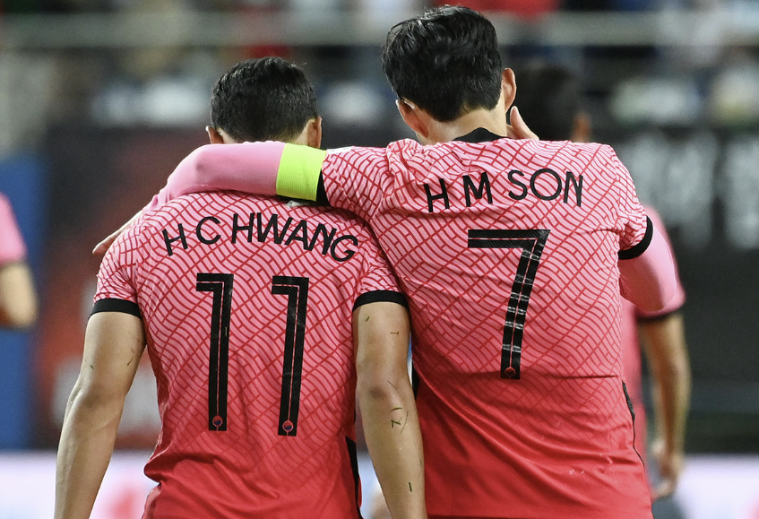 손흥민, 황희찬 지지 메시지로 인종차별에 용기 전해져