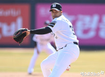 플레이볼 선언도 안 했는데...갑작스런 폭우 수원 SSG-KT전 우천취소, 24일 선발 김광현-쿠에바스