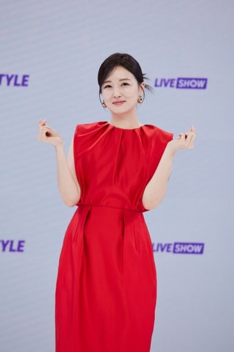 한예슬→안재현이 직접 판다…경쟁 시작, CJ 온스타일 '라이브 커머스' 승부 [종합]